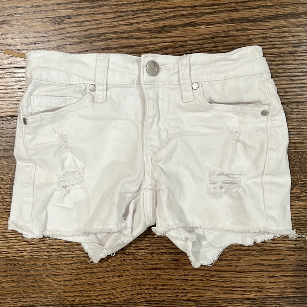 Joe’s white jean shorts